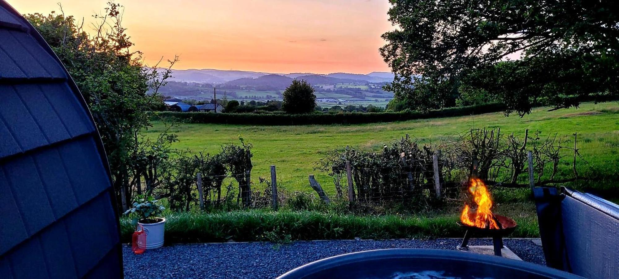 Odli Glamping - Deri Appartement Welshpool Buitenkant foto
